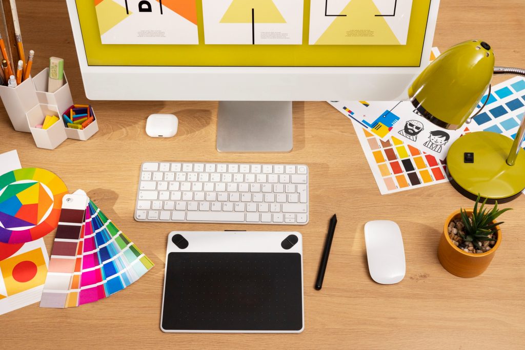 Kerjaya Dalam Bidang Reka Bentuk Grafik