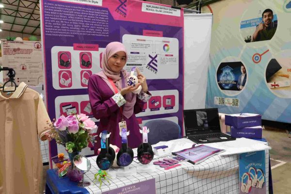 diploma_graphic_design diploma_graphic_design